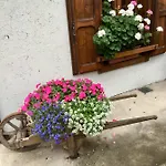 Meuble Tarandan 호텔 포르니 디 소프라