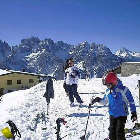Meuble Tarandan Hotel Forni di Sopra