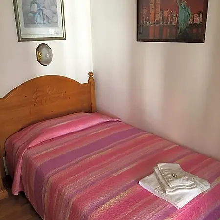 Hotel Meuble Tarandan 3*