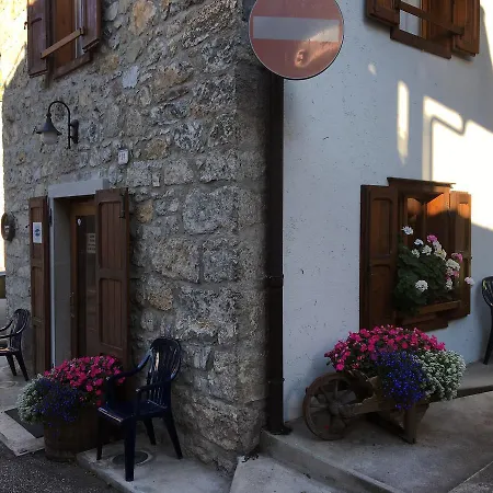 Meuble Tarandan מלון 3*