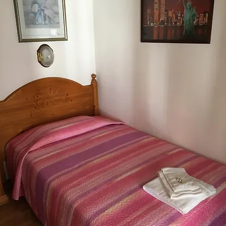 Hotel Meuble Tarandan 3*